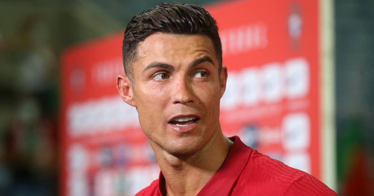 Shocked pundit fears for Ronaldo with concern Man Utd writing on wall