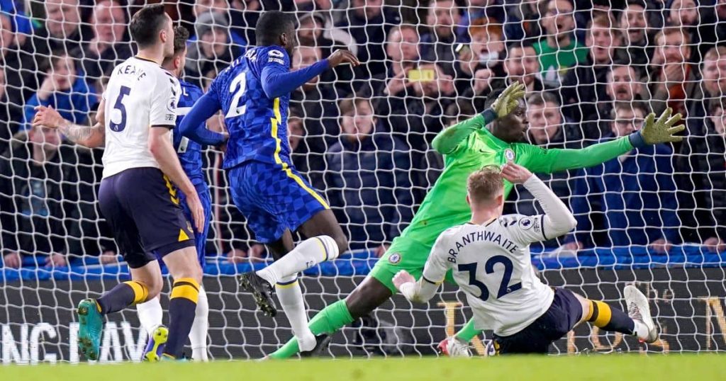 Wasteful Chelsea held by Everton as Pickford silences critics