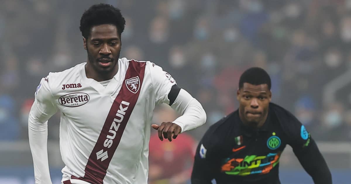 Leeds ‘pressing’ ahead with vital signing after double development sees chances soar