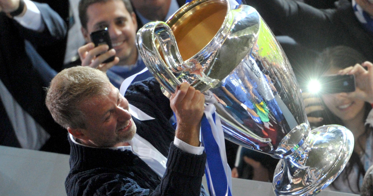 Wenger sends dire warning that new Chelsea owners cannot match Abramovich in Liverpool, Man City hunt