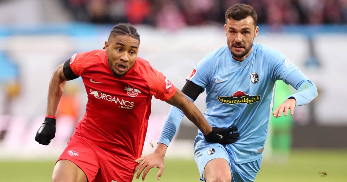 Thrilling replacement named as two suitors line up to sign forgotten Man Utd attacker