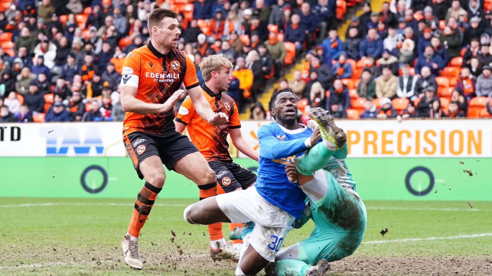Mass change expected in one Man Utd position as top scout eyes bargain fix