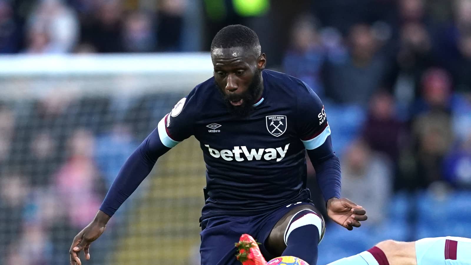 West Ham ready to make loss in shipping ace out to go full steam ahead for new signings