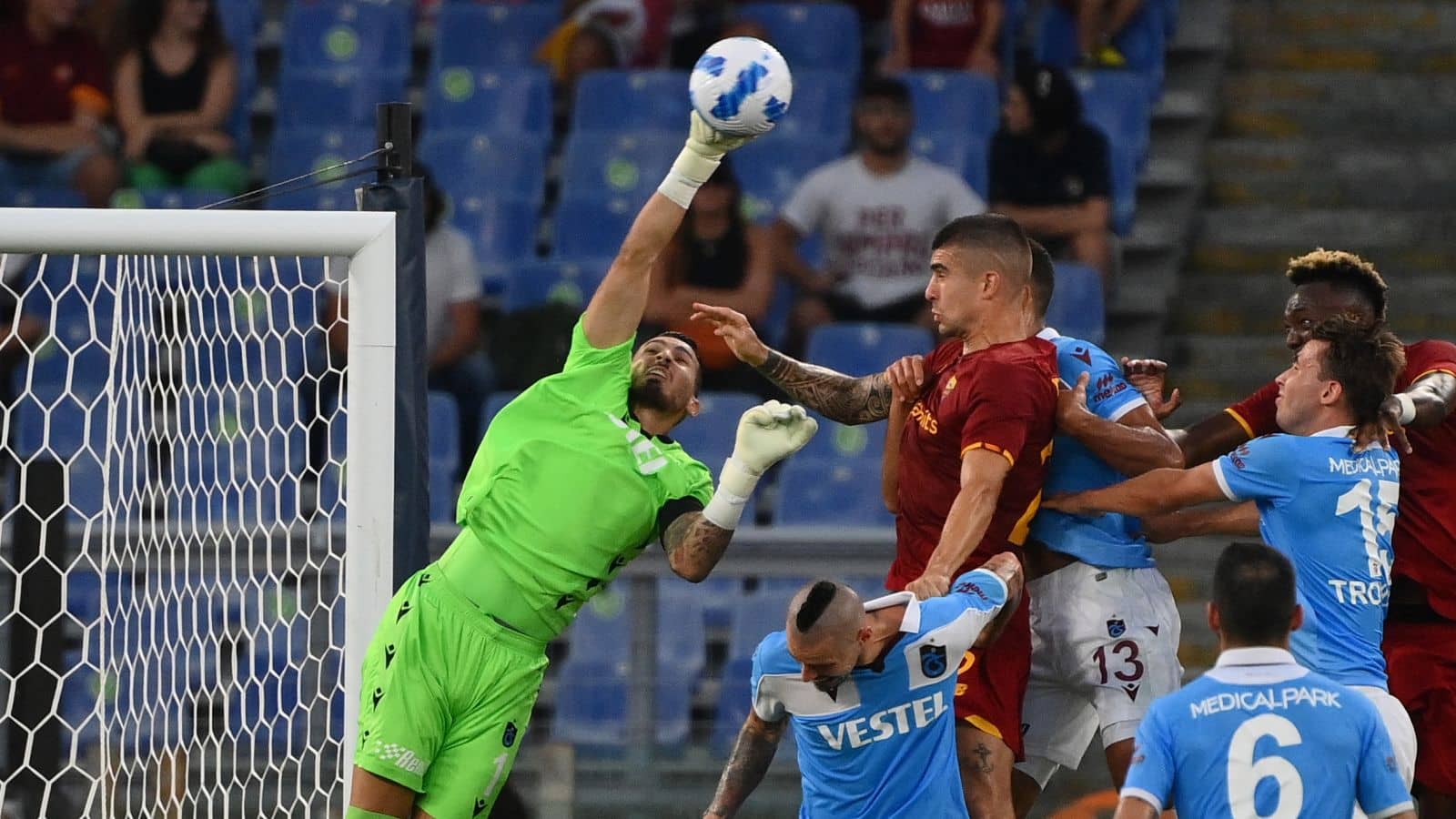 'He wants to go to Europe;' agent confirms Newcastle, Leeds target has itchy feet - Vimarsana News
